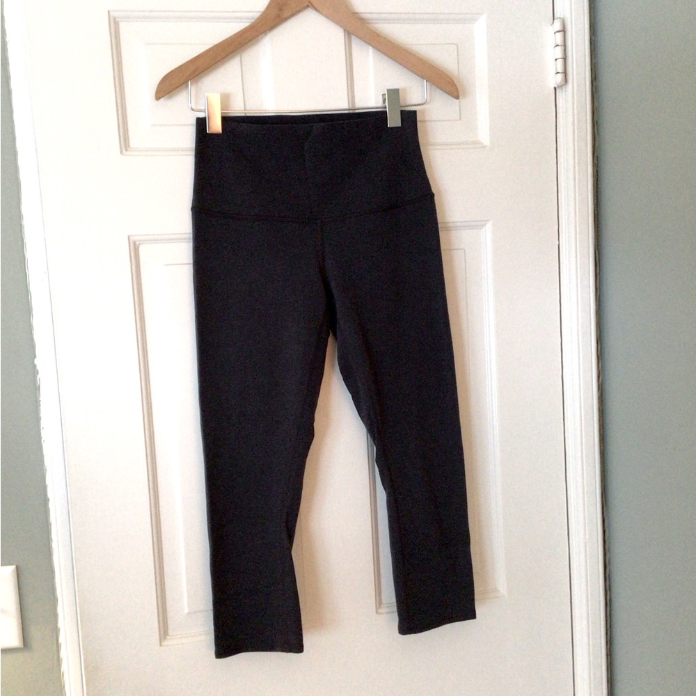 Lululemon cotton crop leggings-size 8